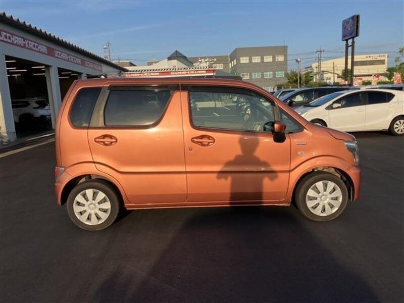 WAGON R