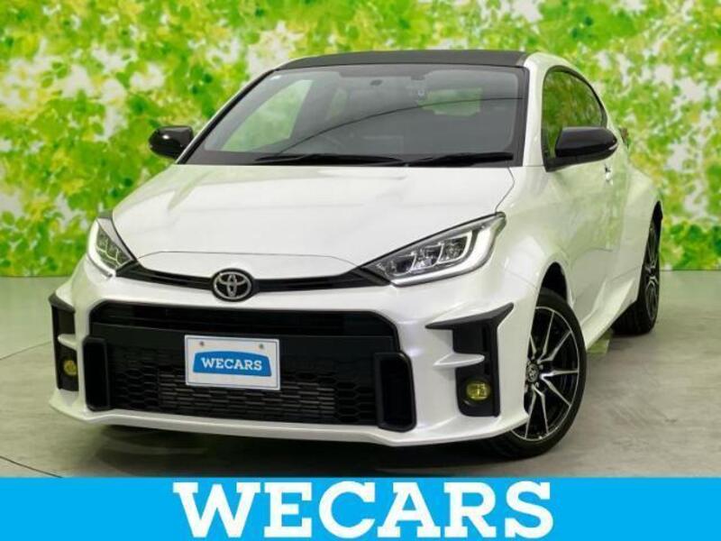 GR YARIS-0