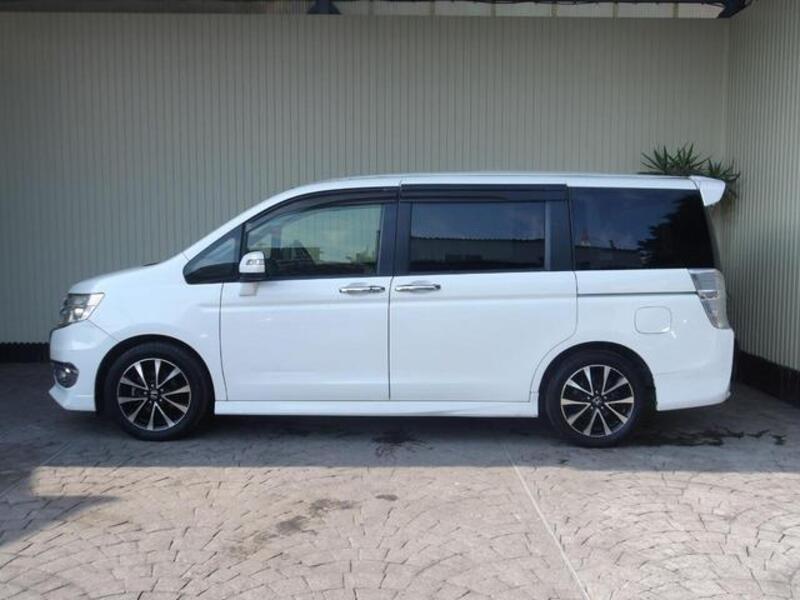 STEPWAGON SPADA