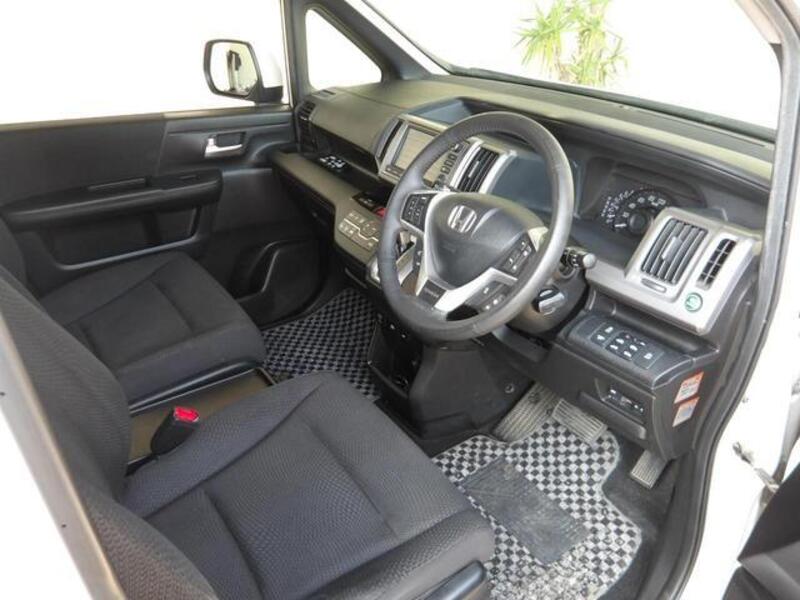 STEPWAGON SPADA