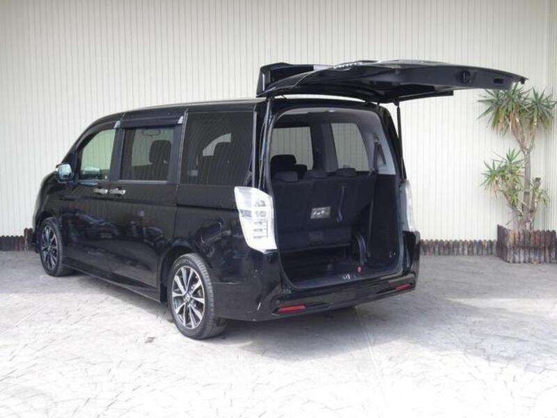STEPWAGON SPADA