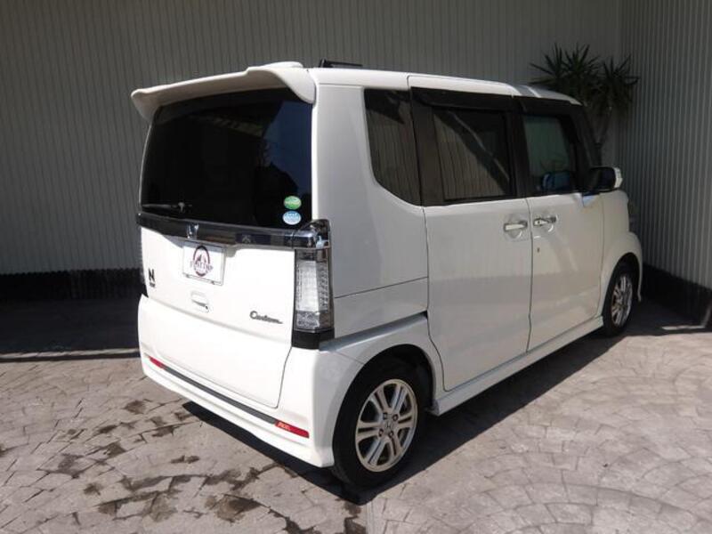 N BOX CUSTOM