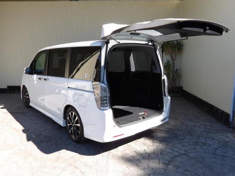 STEPWAGON SPADA