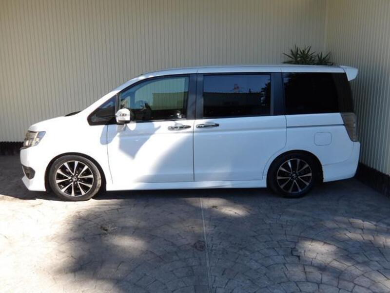 STEPWAGON SPADA