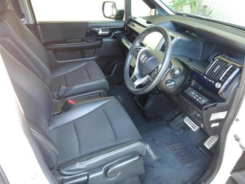 STEPWAGON SPADA