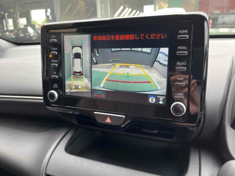 YARIS CROSS