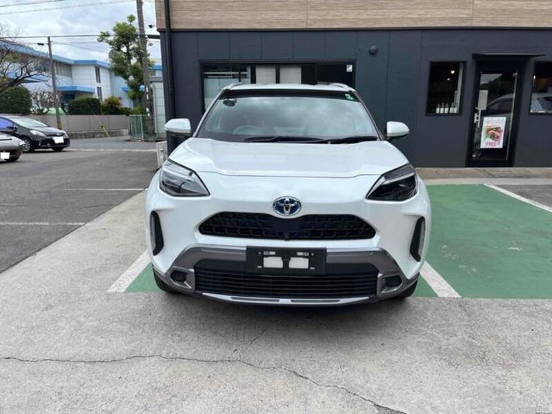 YARIS CROSS