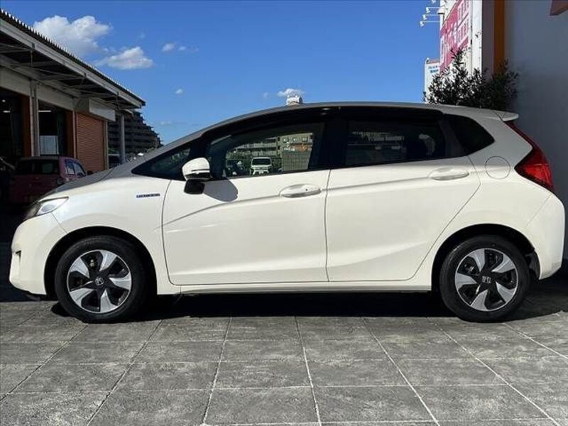 FIT HYBRID