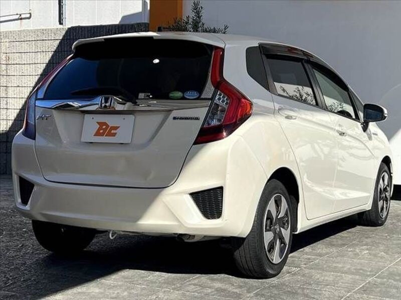 FIT HYBRID