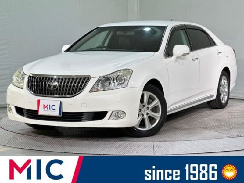 TOYOTA CROWN MAJESTA