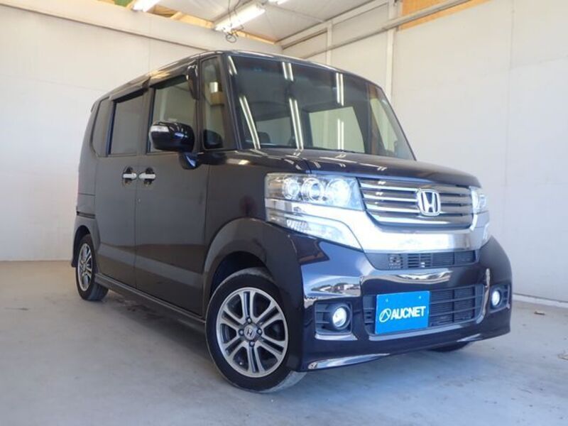 HONDA N BOX CUSTOM