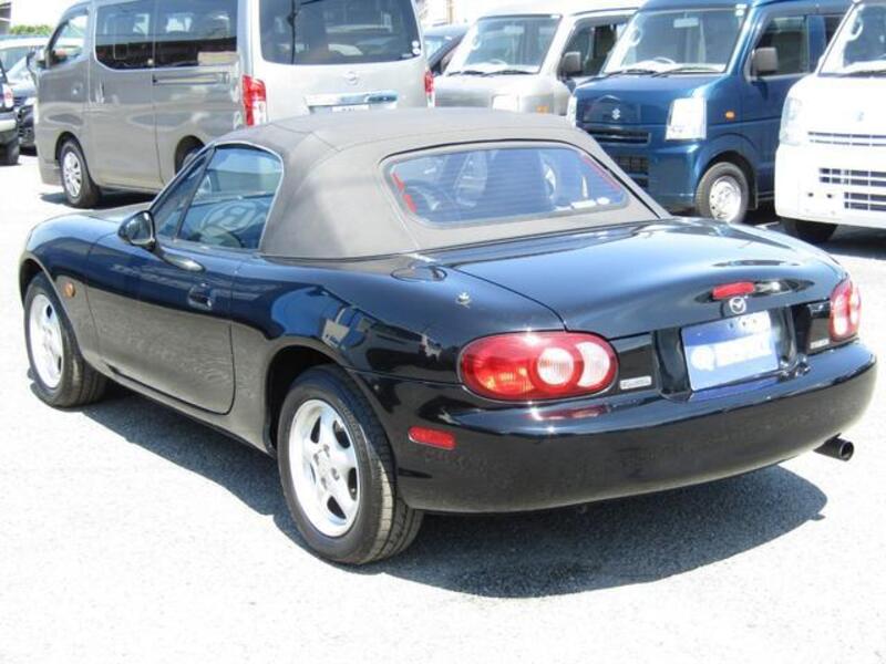 ROADSTER