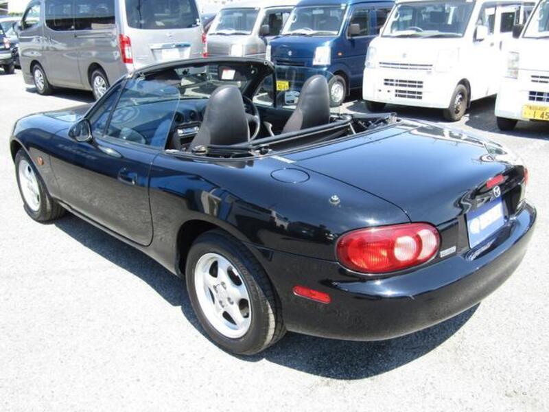 ROADSTER