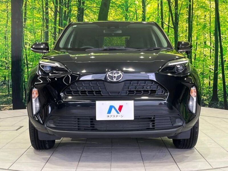 YARIS CROSS