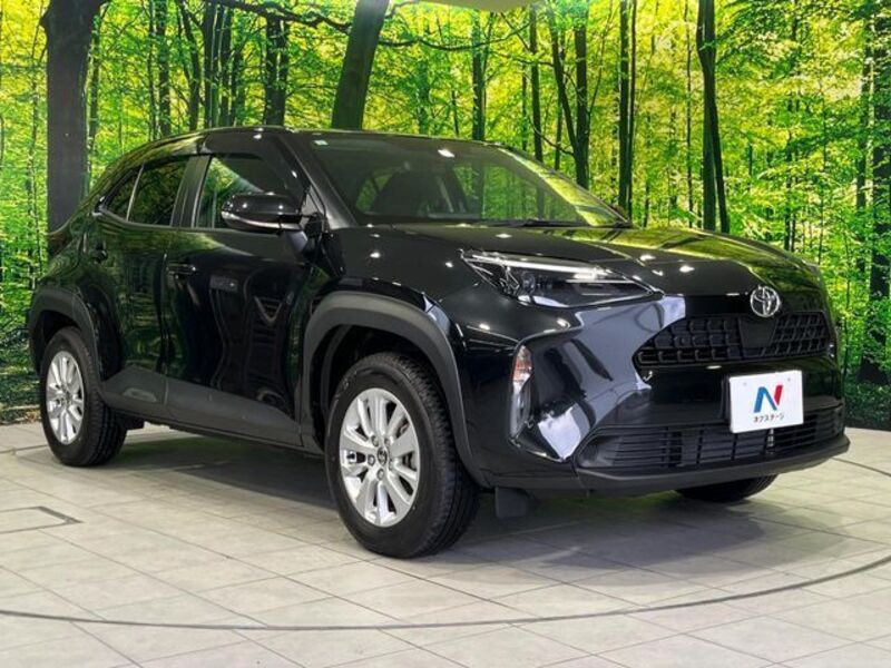 YARIS CROSS