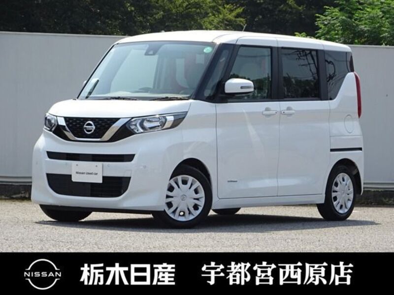NISSAN ROOX