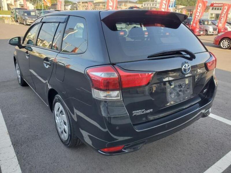 COROLLA FIELDER