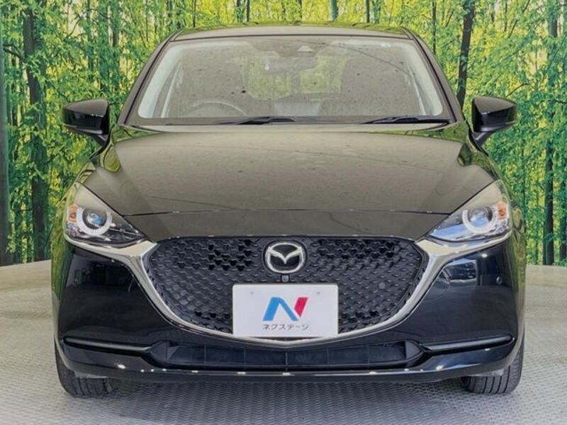 MAZDA2