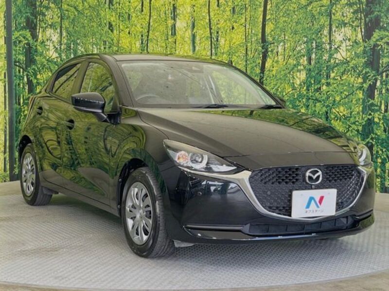 MAZDA2