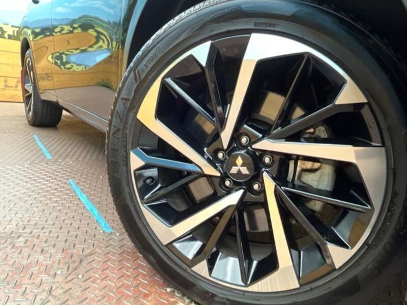 OUTLANDER PHEV
