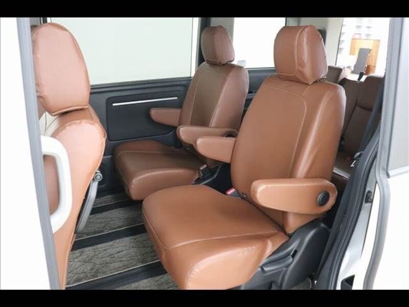 STEPWAGON SPADA