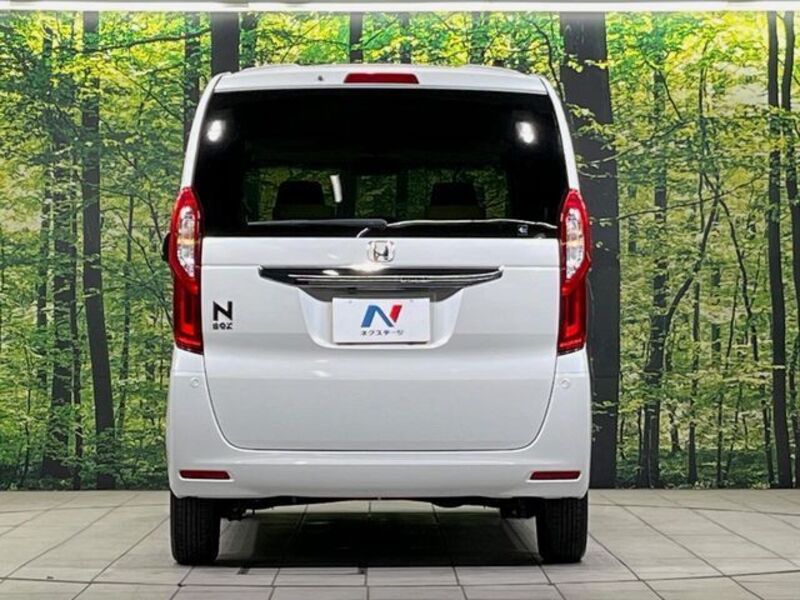 N BOX