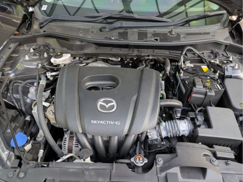 MAZDA2
