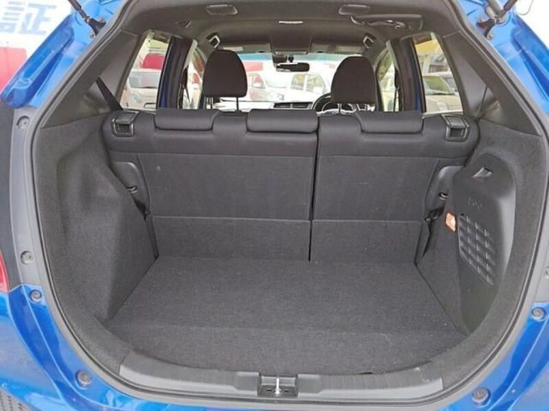 FIT HYBRID