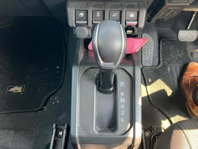 JIMNY SIERRA