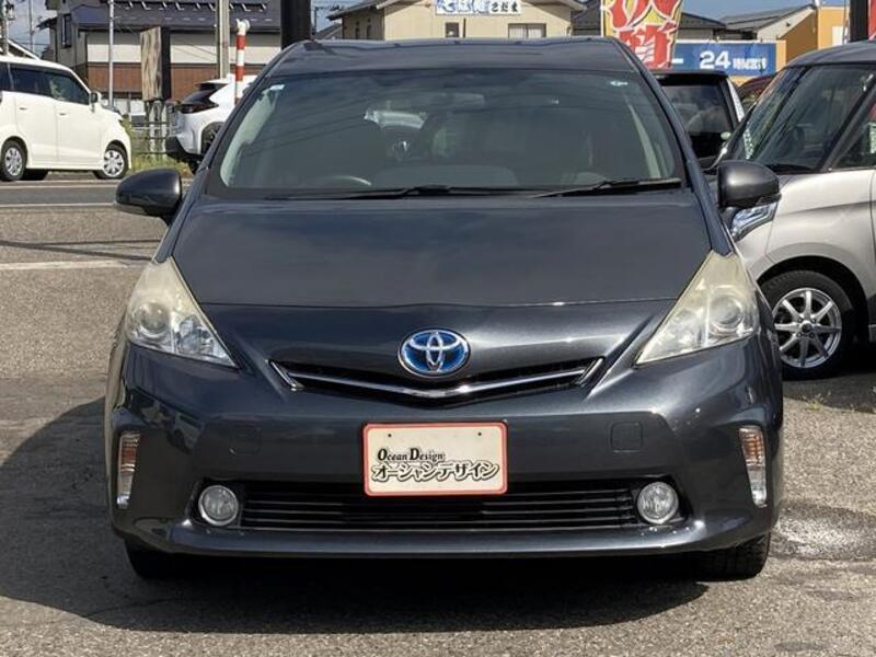 PRIUS ALPHA