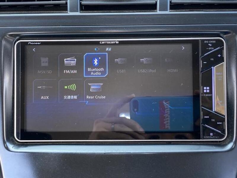 PRIUS ALPHA
