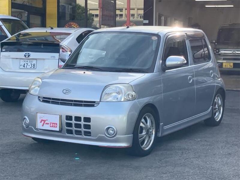 DAIHATSU ESSE