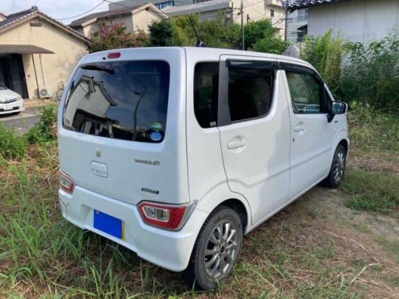 WAGON R