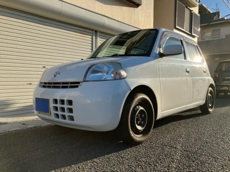 DAIHATSU ESSE