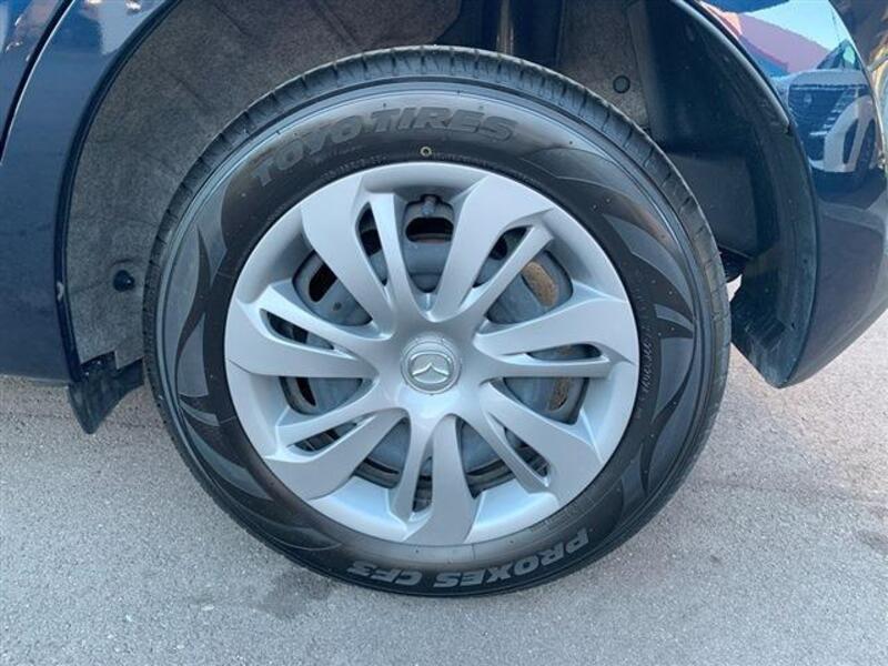 MAZDA2