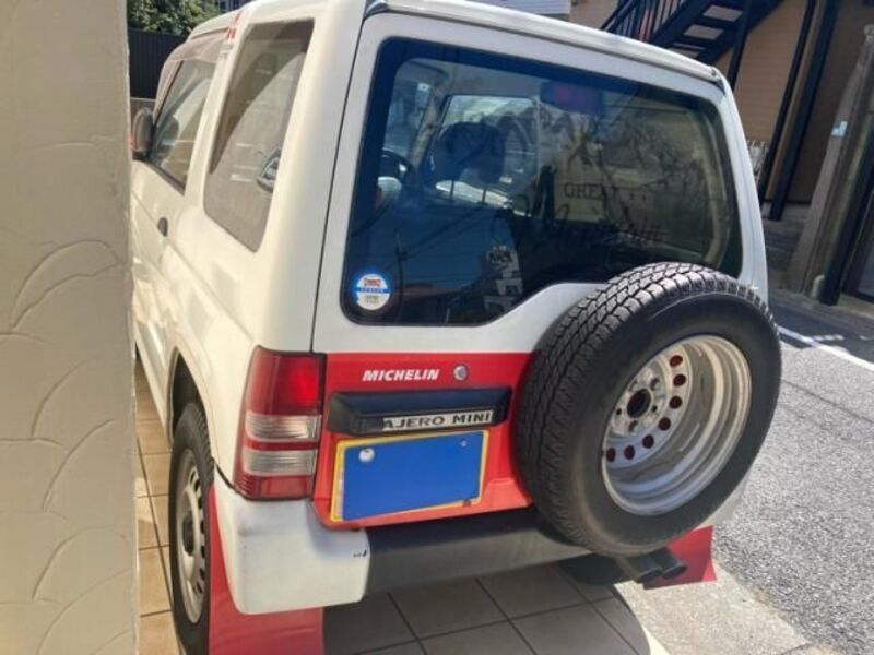 PAJERO MINI