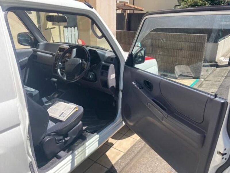 PAJERO MINI