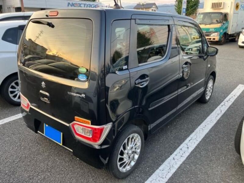 WAGON R