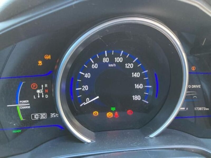 FIT HYBRID