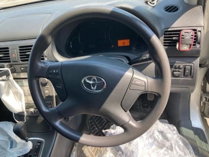 AVENSIS