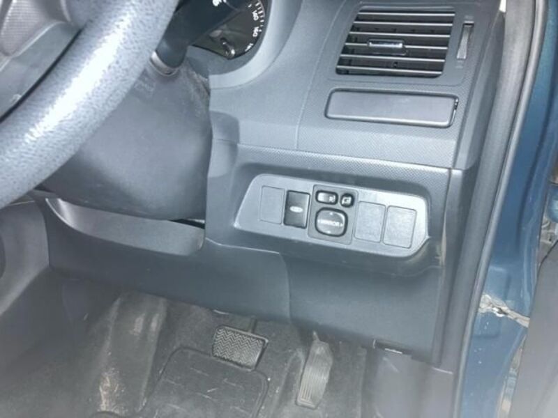 AURIS