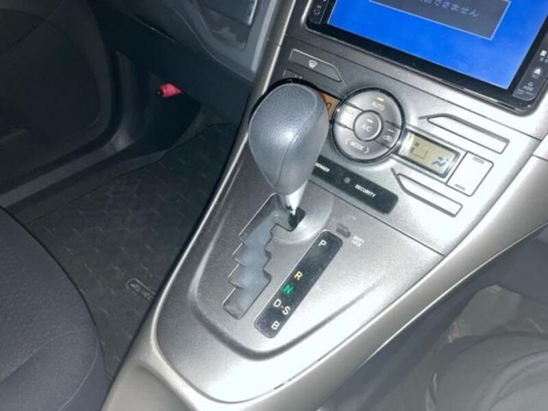 AURIS