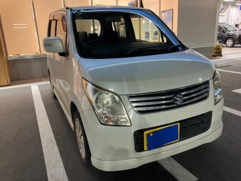 WAGON R