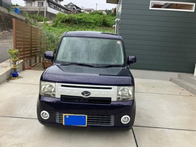 DAIHATSU MOVE CONTE