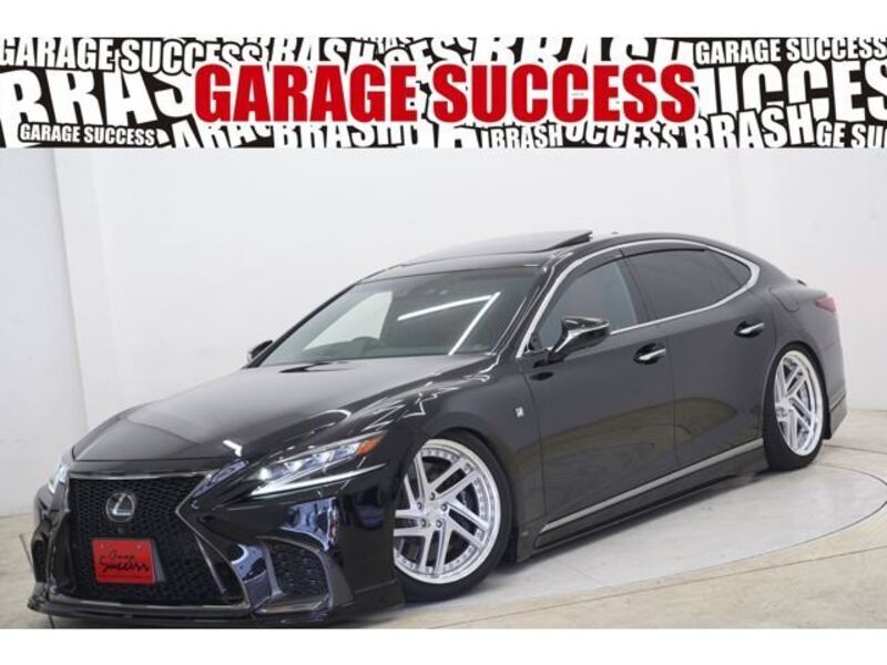 LEXUS LS