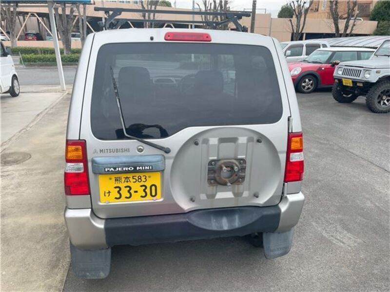 PAJERO MINI