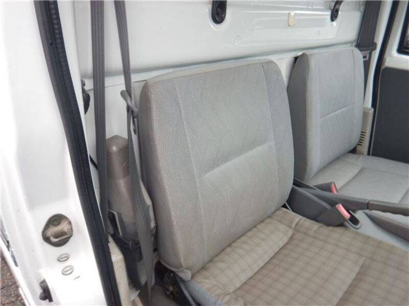 MINICAB TRUCK
