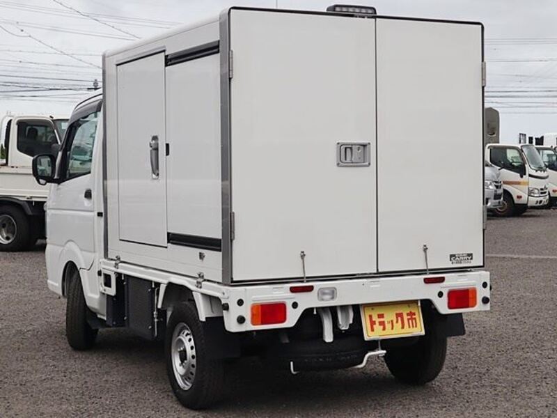 CARRY TRUCK