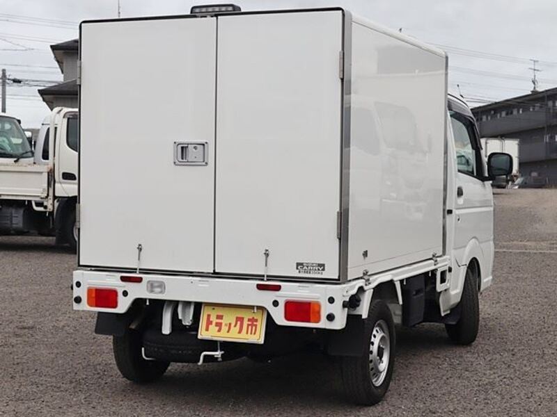 CARRY TRUCK