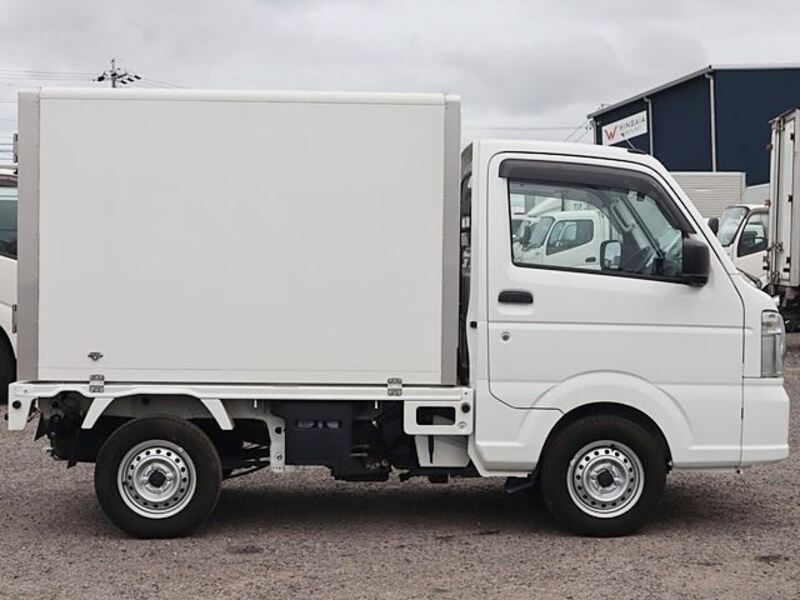 CARRY TRUCK